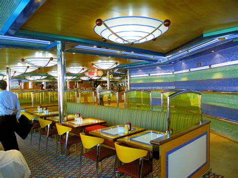 Culinary choices on the carnival magic